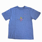 a gray t-shirt with graphic design on the chest area features a heart with wings and flames on its head. The crew neck style with short sleeves. The brand of the t-shirt is “Omashu”, which is written in small white letters on the back of the neck and on chest.